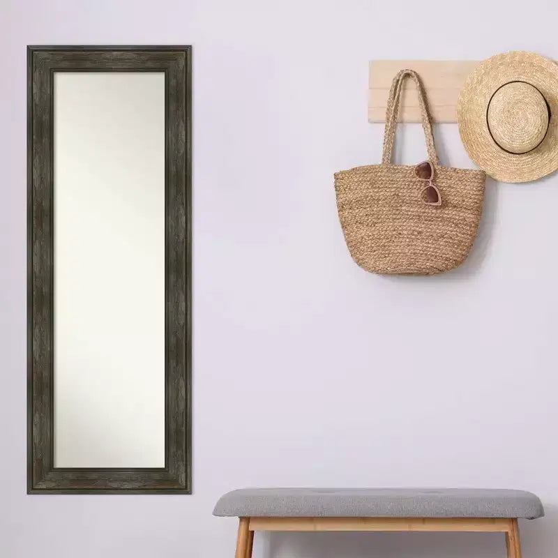 Miroir mural et de porte pleine longueur avec cadre rustique vieilli – 51 x 137 cm
