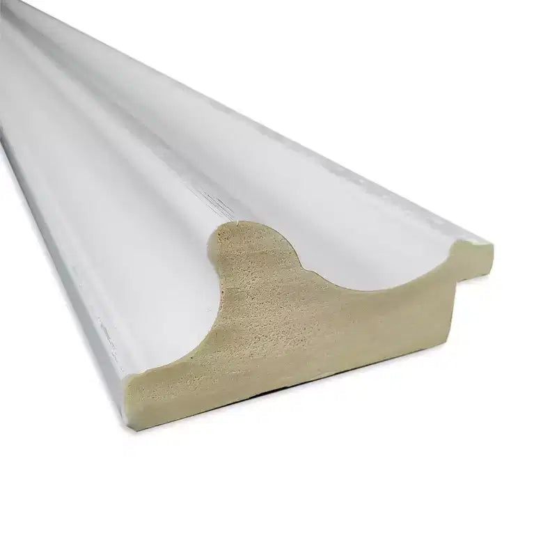 Miroir mural encadré – Cadre blanc orné, 24 x 30 pouces